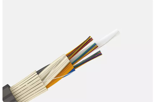Легкий подвесной самонесущий (кабель ДОТс) до 72(6x12) волокон, МДРН 3 кН