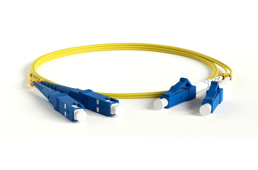 Hyperline Патч-корд волоконно-оптический (шнур) SM 9/125(OS2), LC/UPC-SC/UPC, 2.0 мм, ультранизкие потери, duplex, LSZH, 3 м, желтый